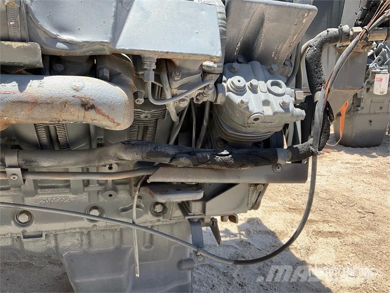 Deutz of (2) Deutz Engine Двигуни