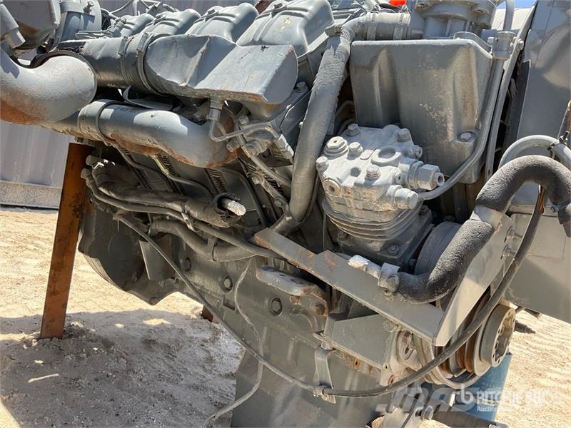 Deutz of (2) Deutz Engine Двигуни