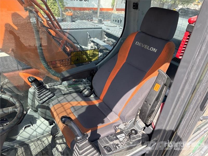 Develon DX190WA Wheel Excavator Pelle sur pneus