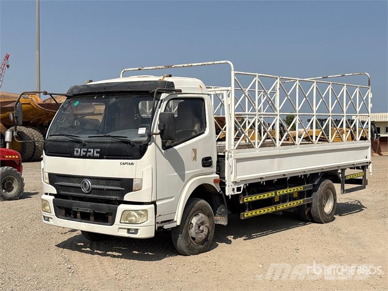 Dongfeng Captain DFA1063 4x2 Flatbed Truck Lava-kuorma-autot