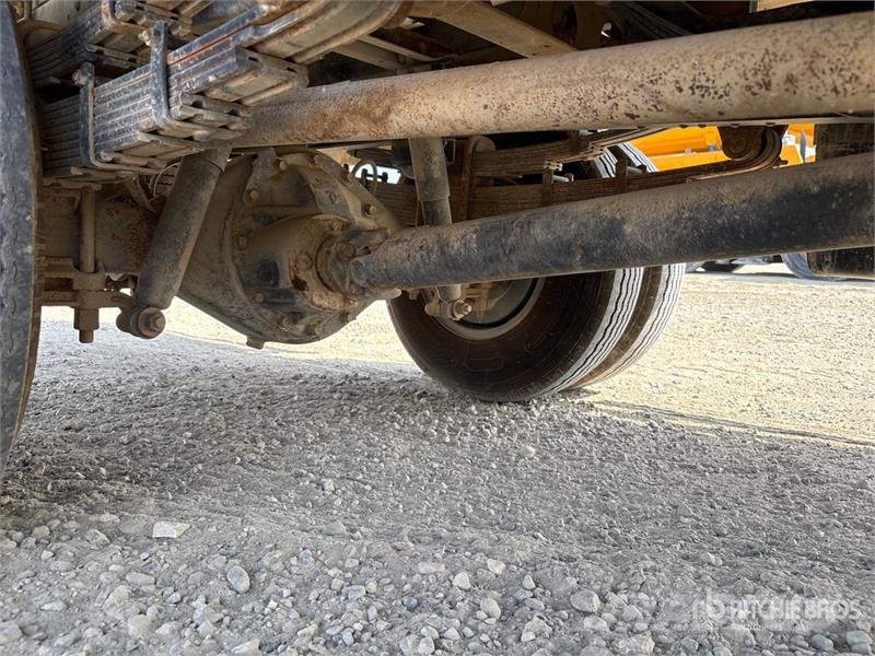 Dongfeng Captain DFA1063 4x2 Flatbed Truck Lava-kuorma-autot