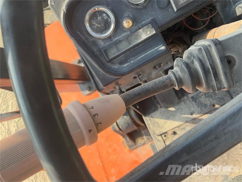 Doosan D150 15 ton Forklift شاحنات ذات رافعات شوكية - أخرى