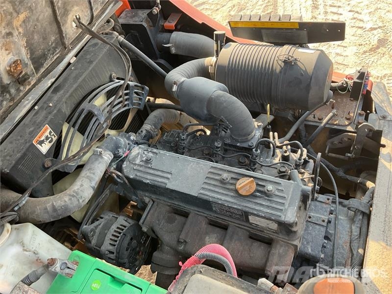 Doosan D30S-5 شاحنات ذات رافعات شوكية - أخرى