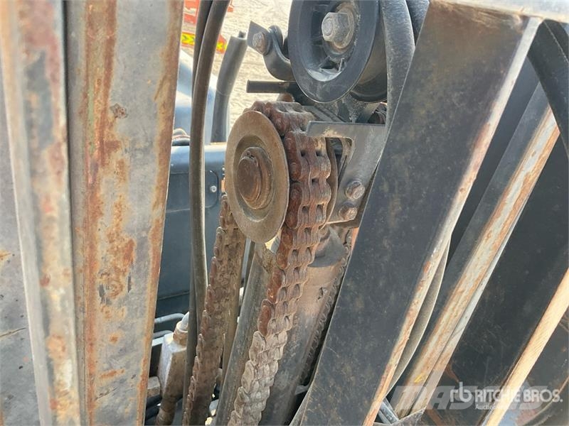 Doosan D30S-5 شاحنات ذات رافعات شوكية - أخرى