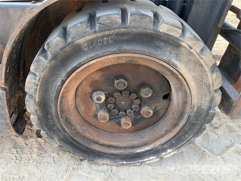 Doosan D30S-5 شاحنات ذات رافعات شوكية - أخرى