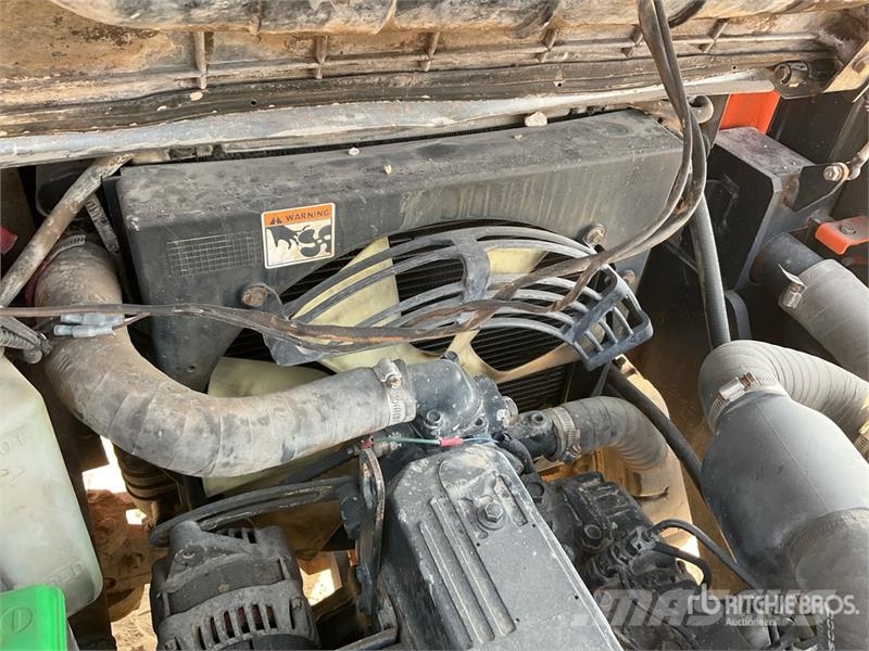 Doosan D30S-5 شاحنات ذات رافعات شوكية - أخرى