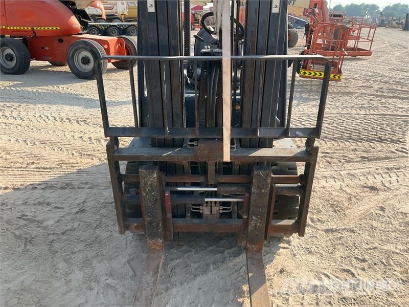 Doosan D30S-5 شاحنات ذات رافعات شوكية - أخرى