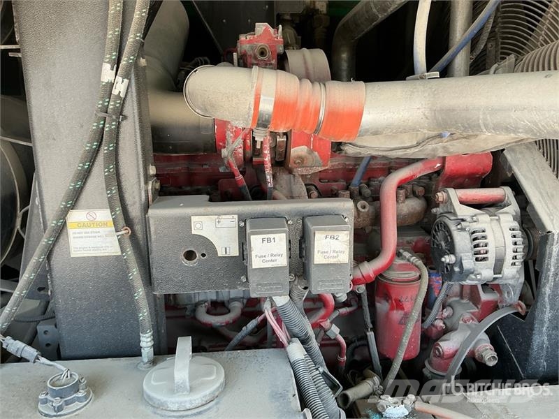 Doosan HP750WCU مكابس