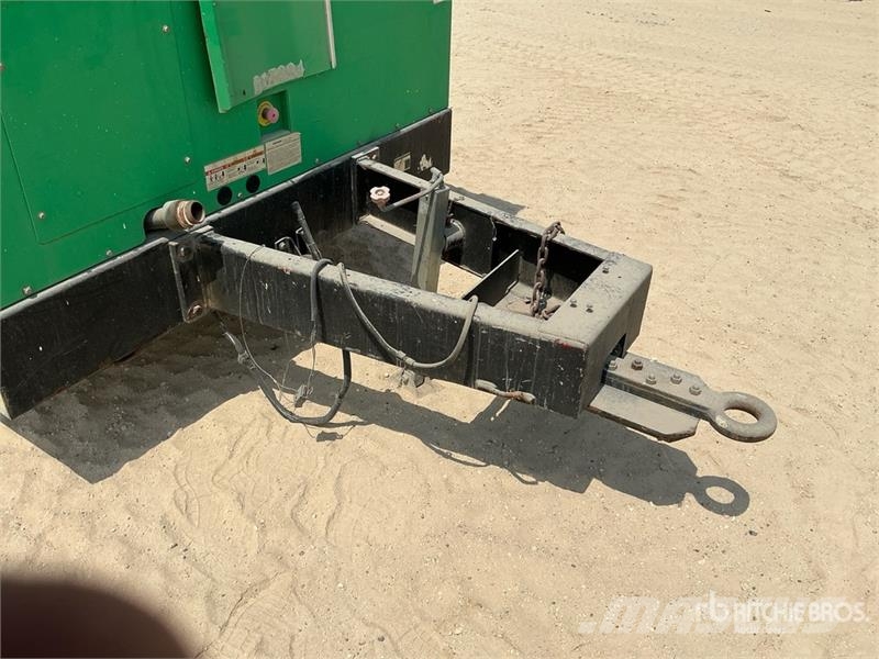 Doosan HP750WCU مكابس