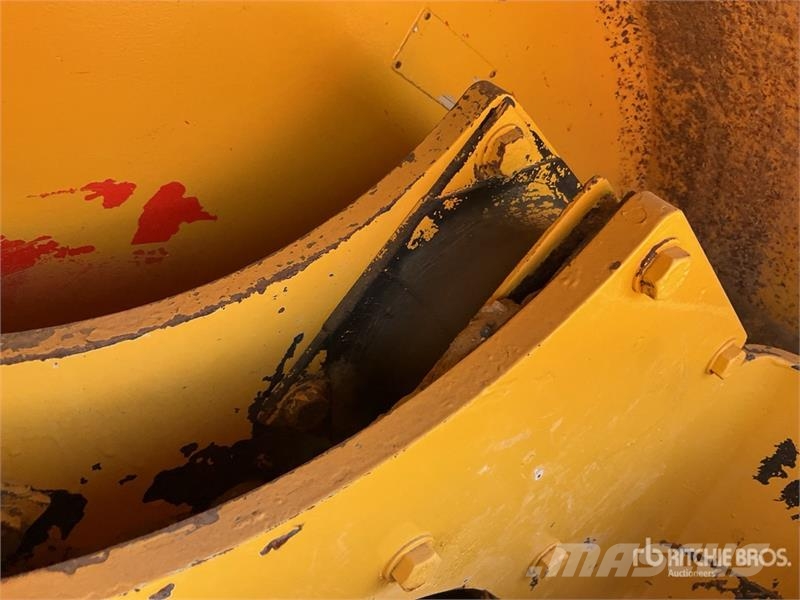Dynapac CA134PD Padfoot Drum Compactor مداحل أحادية الأسطوانة