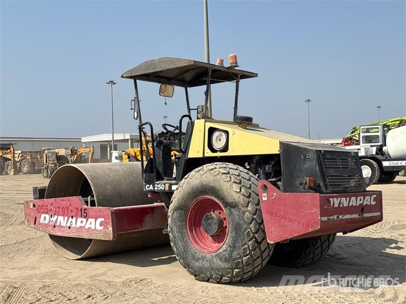 Dynapac CA250STD Smooth Drum Compactor Single drum rollers