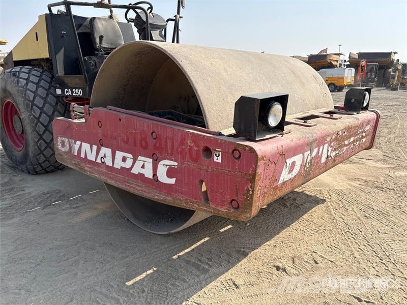 Dynapac CA250STD Smooth Drum Compactor Vienvalča grunts veltņi
