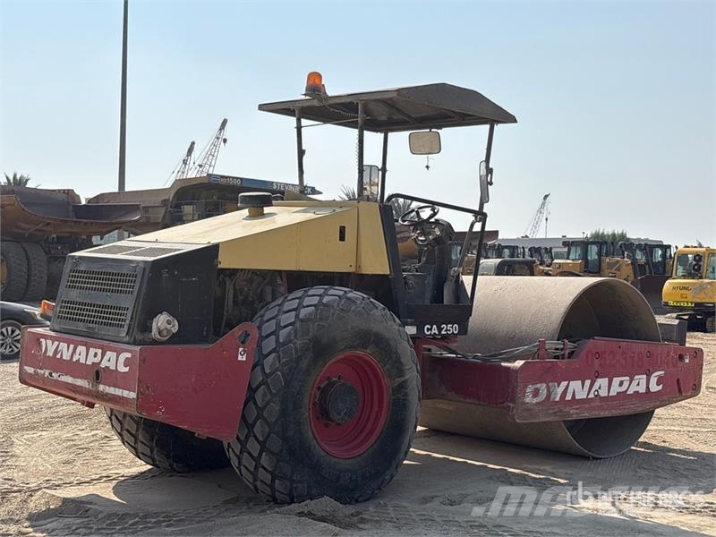 Dynapac CA250STD Smooth Drum Compactor Single drum rollers