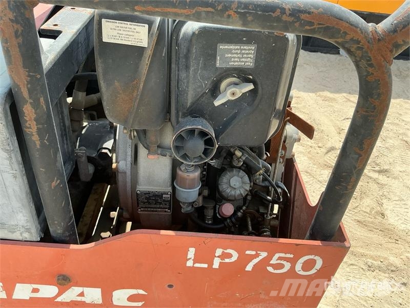 Dynapac LP750 Walk Behind Roller Cilindros Compactadores - Outros