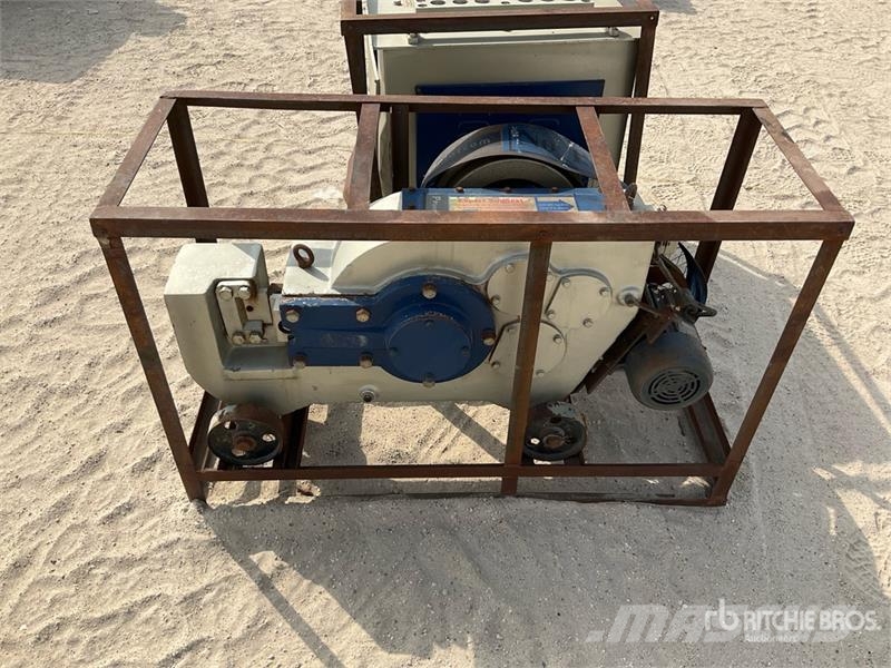 Electric Bar Cutter w/ Bar Bender (Unused) Ostale komponente
