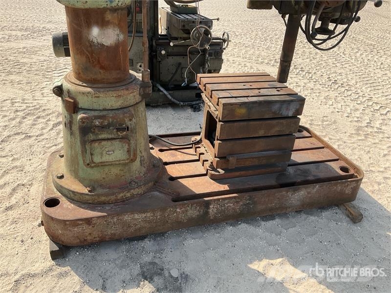 Electric Milling Machine w/ Heavy Duty Radial Arm Drugi deli