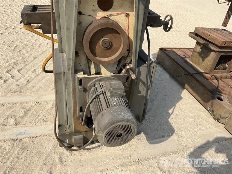 Electric Milling Machine w/ Heavy Duty Radial Arm Drugi deli