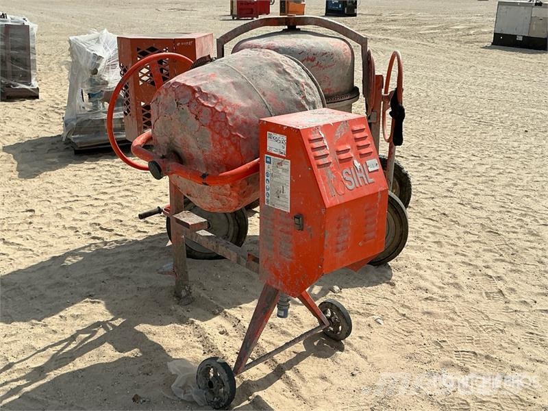 Electric Quantity of (2) Portable Concrete Mixer Polovne mešalice