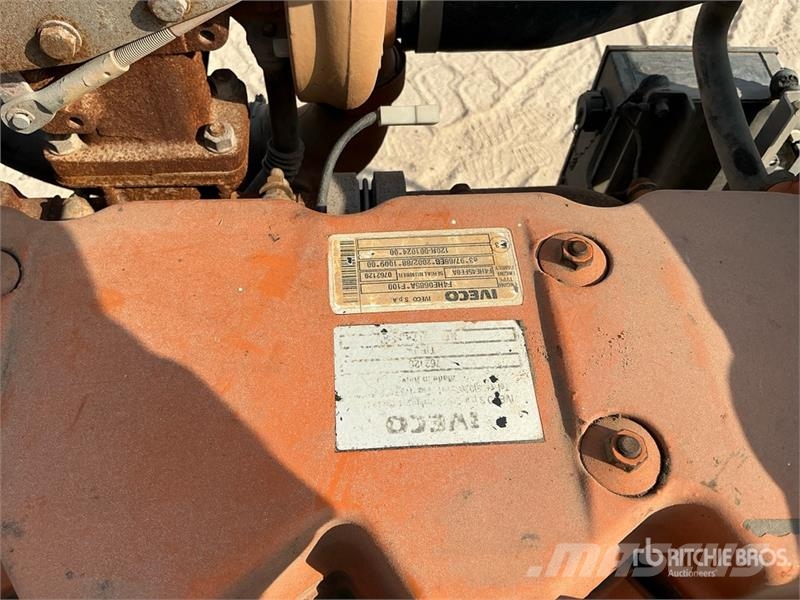 ElectroGen FE200.B1 200 kVA Skid-Mounted Generator Diesel Generatorer