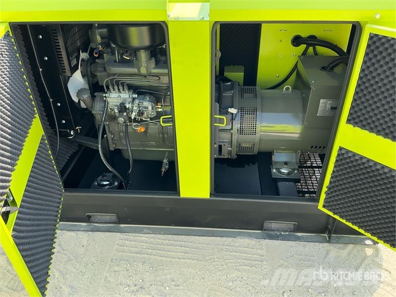  Elektra EL80 80 kVA Skid-Mounted Generator Set (Un مولدات ديزل