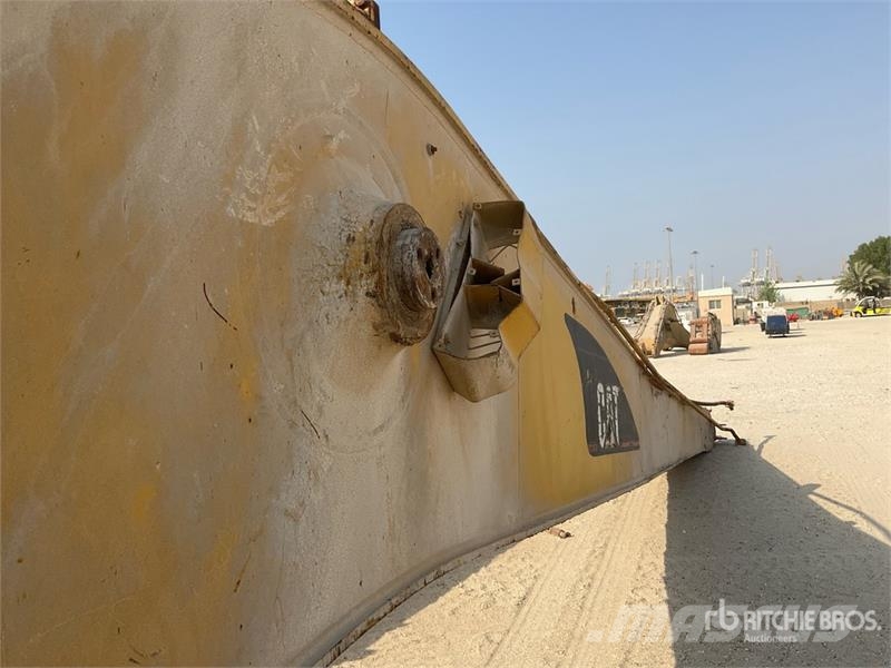 Excavator 12.5 M Long Reach Boom & Stick - Fits 80 Drugi deli