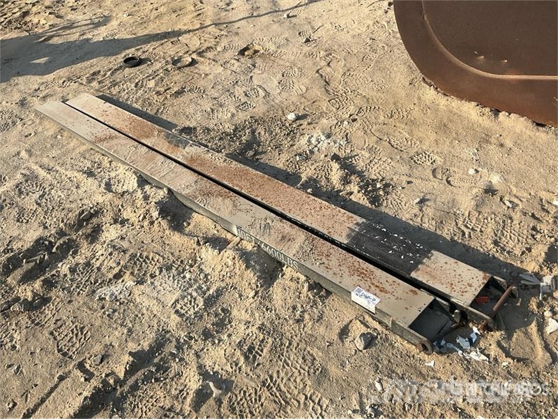 F-10 2900 mm Fork Extensions (Unused) شوكات