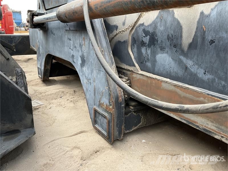 Fantuzzi CS45KM 45 ton Container Handler (Inoperable) Sähkötrukit