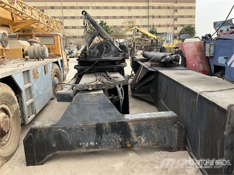 Fantuzzi CS45KM 45 ton Container Handler (Inoperable) Sähkötrukit