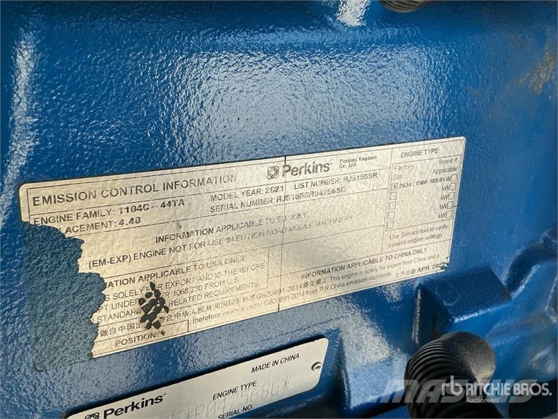 FG Wilson p110-3 110 kVA Skid-Mounted Generator Set Dízel áramfejlesztők