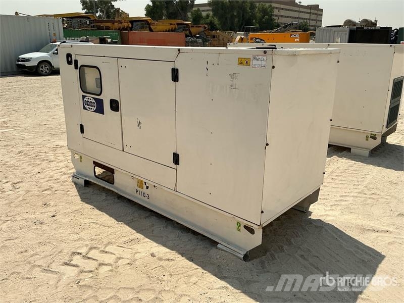 FG Wilson p110-3 110 kVA Skid-Mounted Generator Set Dízel áramfejlesztők