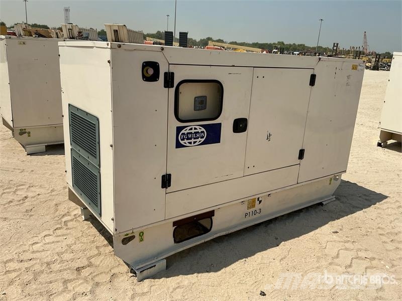 FG Wilson p110-3 110 kVA Skid-Mounted Generator Set Dízel áramfejlesztők