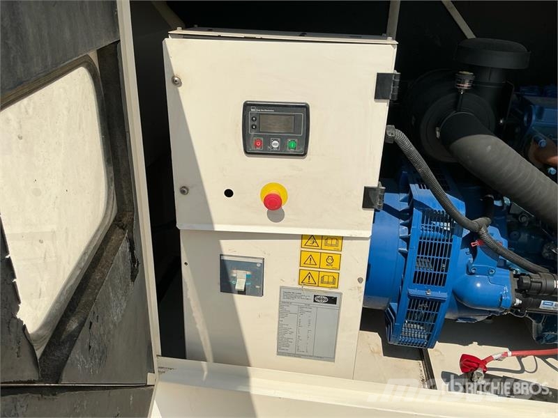 FG Wilson P150-5 165 kVA Skid-Mounted Generator Set مولدات ديزل