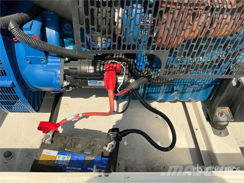 FG Wilson P150-5 165 kVA Skid-Mounted Generator Set مولدات ديزل