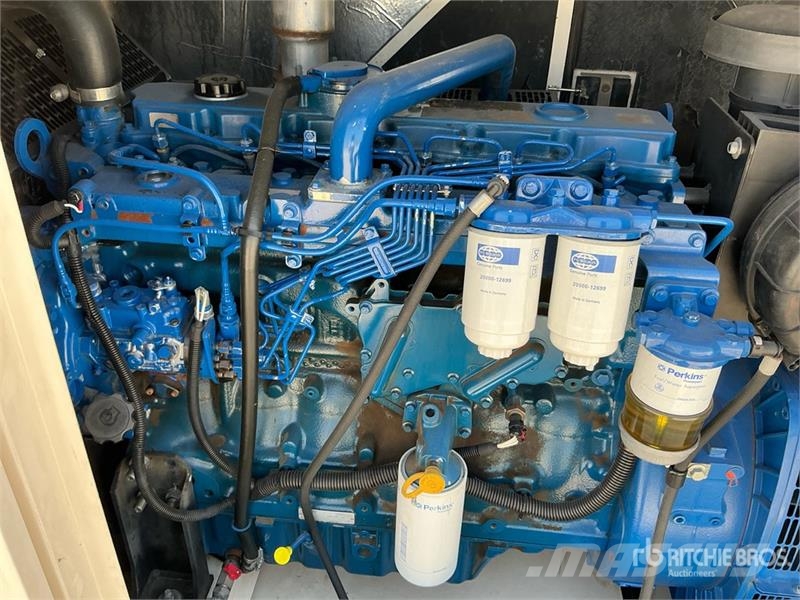 FG Wilson P150-5 165 kVA Skid-Mounted Generator Set مولدات ديزل