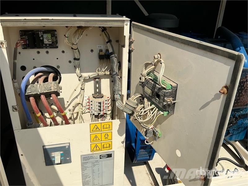 FG Wilson P150-5 165 kVA Skid-Mounted Generator Set مولدات ديزل