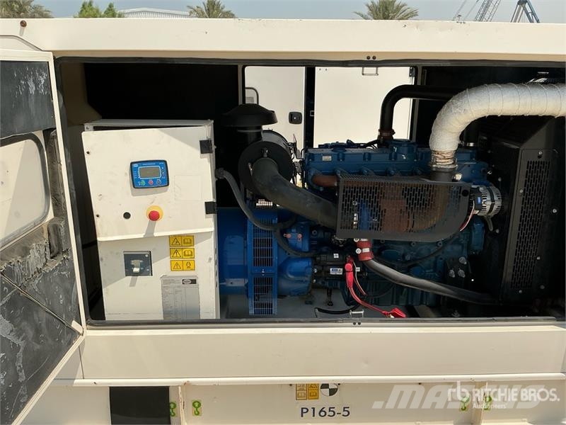 FG Wilson P165-5 187.5 kVA Skid-Mounted Generator Set Dízel áramfejlesztők