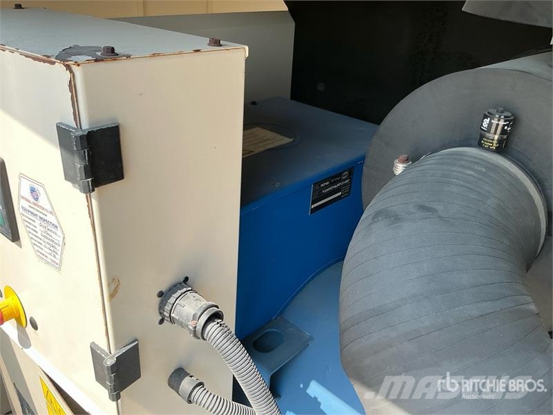 FG Wilson P200-3 200 kVA Skid-Mounted Generator Set مولدات ديزل