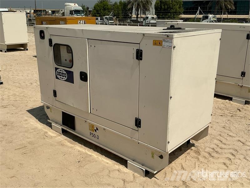 FG Wilson P50-5 56.3 kVA Skid-Mounted Generator Set Dízel áramfejlesztők