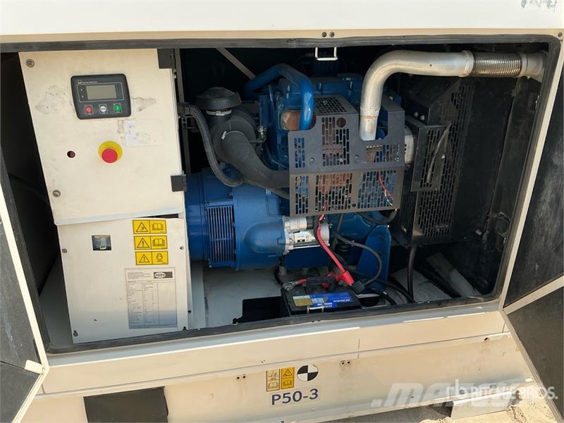 FG Wilson P50-5 56.3 kVA Skid-Mounted Generator Set Dízel áramfejlesztők