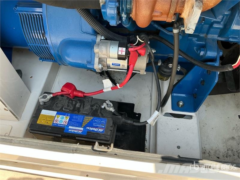 FG Wilson P50-5 56.3 kVA Skid-Mounted Generator Set Dízel áramfejlesztők