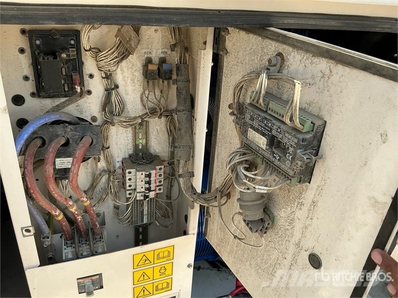 FG Wilson P50-5 56 kVA Skid-Mounted Generator Set مولدات ديزل