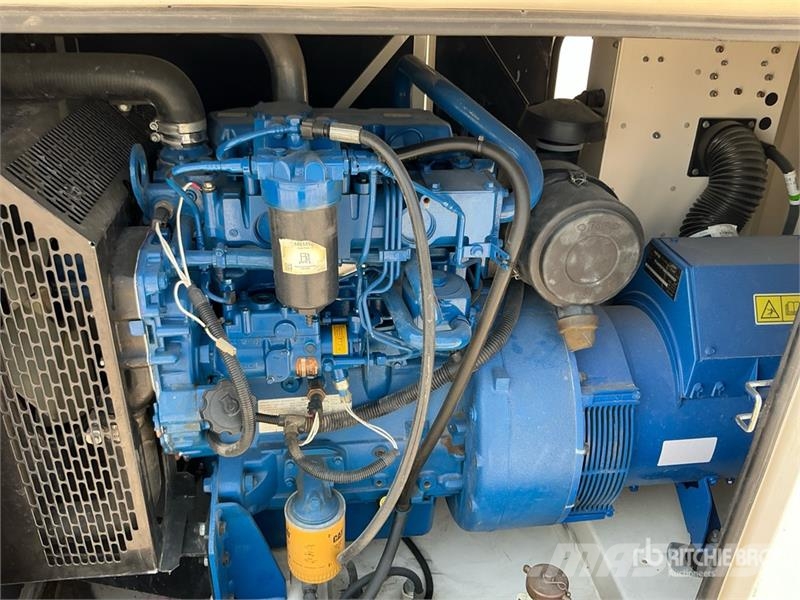 FG Wilson P50-5 56 kVA Skid-Mounted Generator Set مولدات ديزل