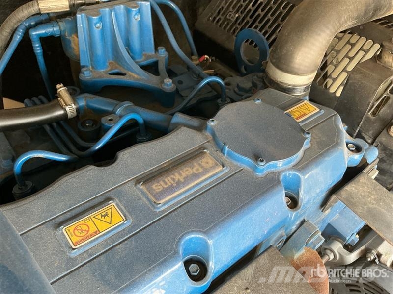 FG Wilson P50-5 56 kVA Skid-Mounted Generator Set مولدات ديزل