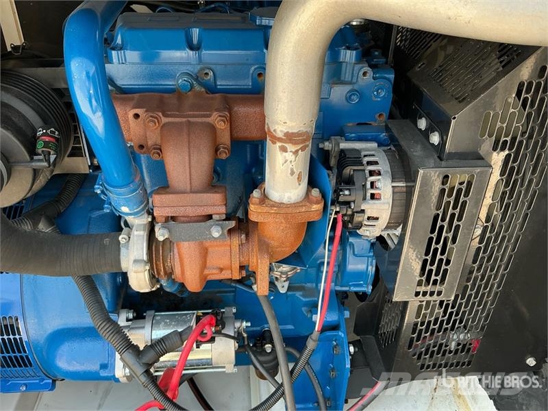 FG Wilson P65-5 75 kVA Skid-Mounted Generator Set Dízel áramfejlesztők