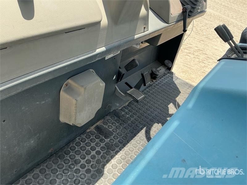 Fimap FS120D Ride-On Floor Sweeper معدات أخرى للحصاد