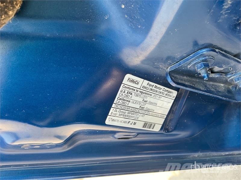 Ford ECO SPORT 2WD SUV (Inoperable) سيارات