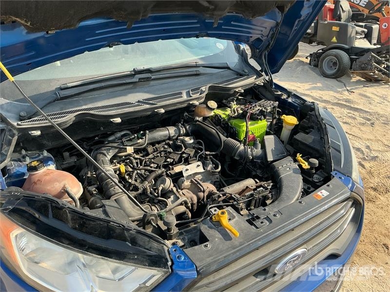 Ford ECO SPORT 2WD SUV (Inoperable) سيارات
