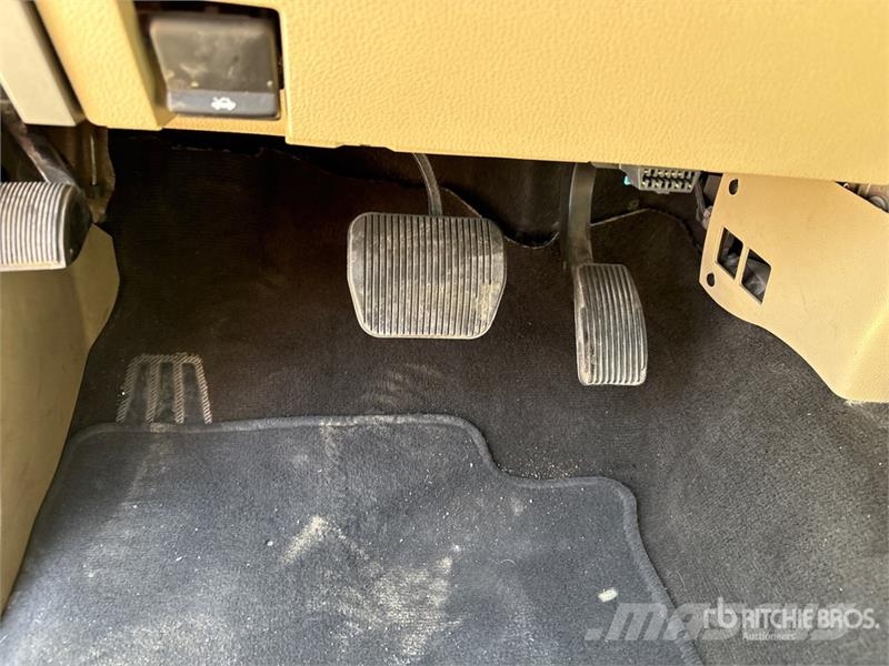Ford Expedition XLT 4x4 SUV سيارات