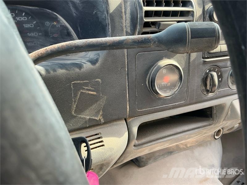 Ford F-450 4x4 Pickup (Inoperable) Egyéb