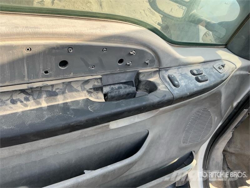 Ford F-450 4x4 Pickup (Inoperable) Egyéb